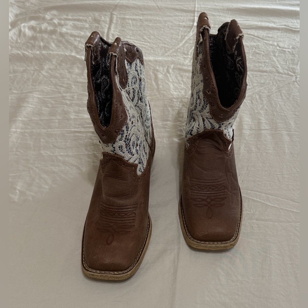 Justin Gypsy Kids Cowboy Boots – Brown Western Leather – Size 5B - Picture 2 of 8